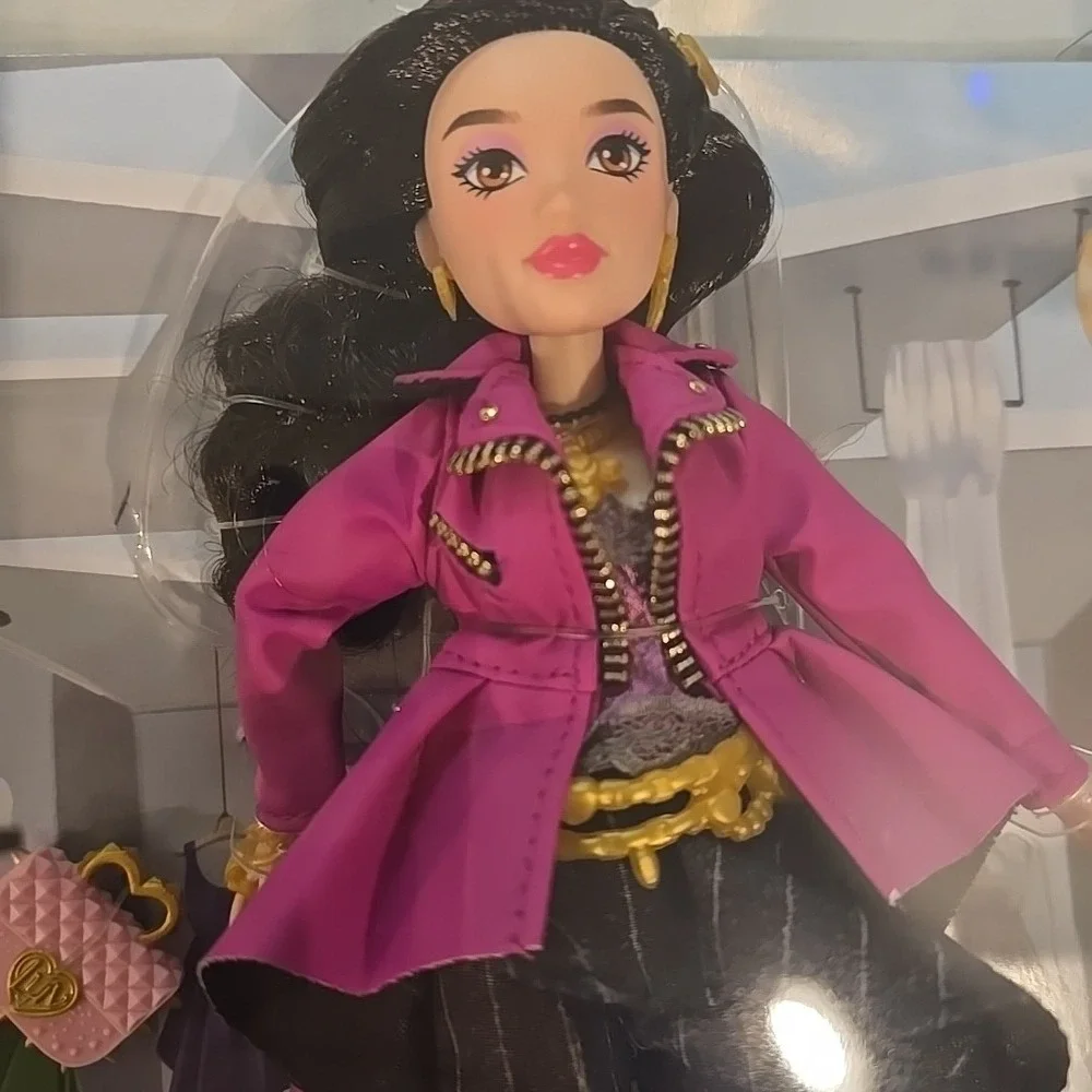 LUV Premium Fashion Doll - Brooke, ‎ Edgy Ensemble, Limitless Unique Vibrant 🆕